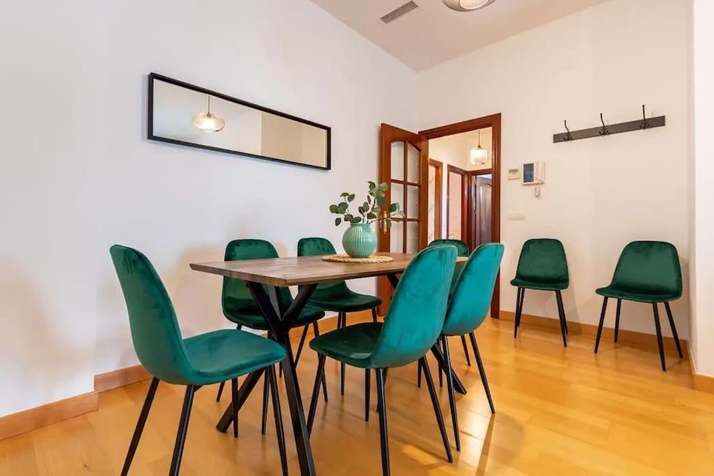 Jdcbl - Peaceful Wonderful Apartment In City Center Sevilha Exterior foto