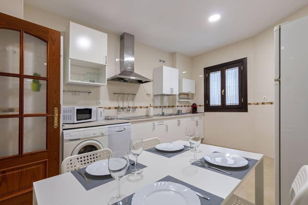 Jdcbl - Peaceful Wonderful Apartment In City Center Sevilha Exterior foto